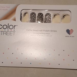 Glow in the dark nail strips